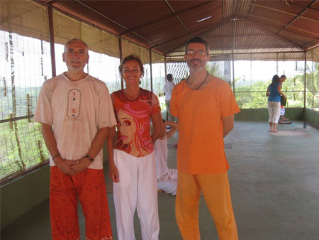 10_swami_sivaswaroopa